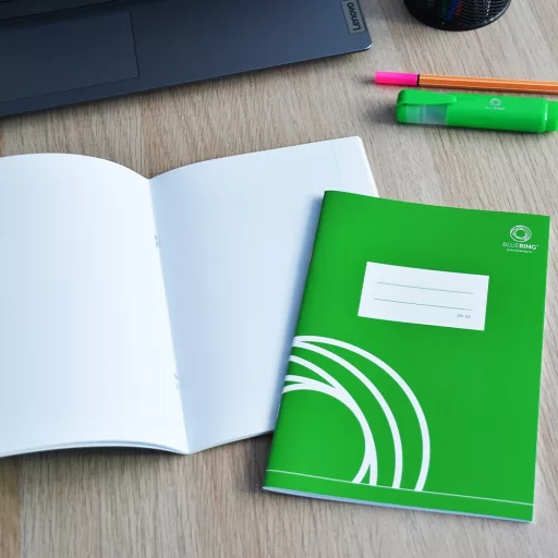 Füzet iskolai A5, 32lap, sima 20-32 Bluering® – Tonerklinika Debrecen