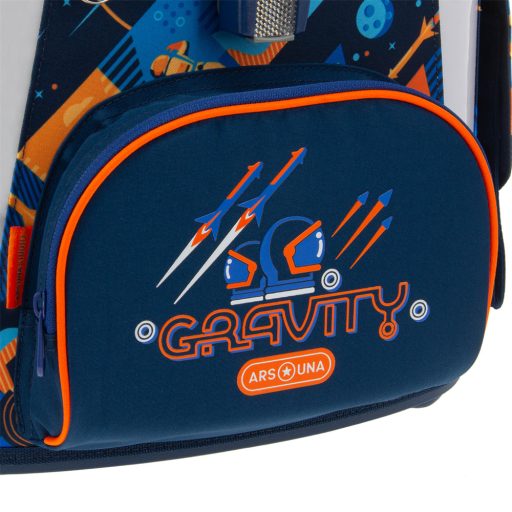 Iskolatáska ergonómiai, fiús kompakt easy mágneszáras Ars Una GRAVITY – Tonerklinika Debrecen