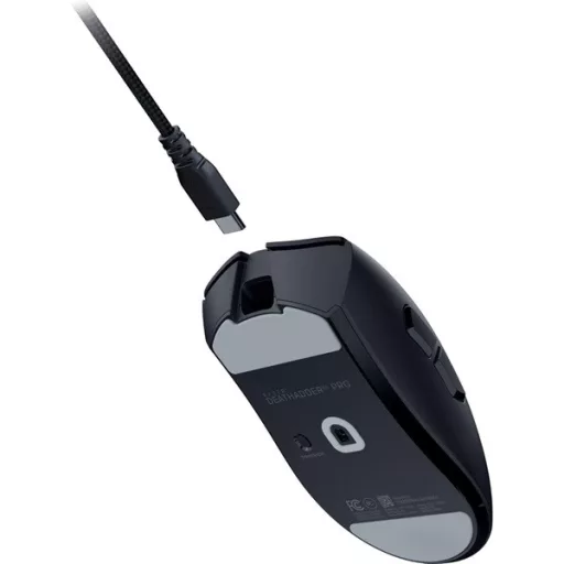 Razer Egér - DeathAdder V4 Pro (Optikai, 45000DPI, 6 gomb, fekete)