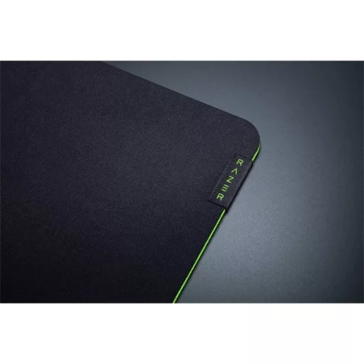 Razer Egérpad - Gigantus V2 XXL (800 x 300 x 5mm; varrott szélek; fekete)