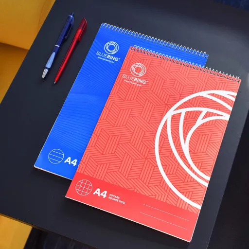 Jegyzettömb spirálozott, A4, 60lap, Bluering® kockás – Tonerklinika Debrecen